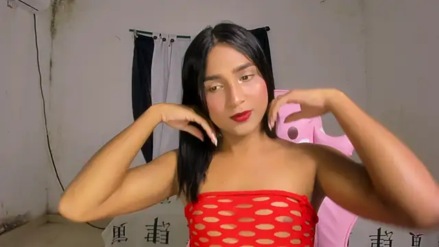 Snapshot of Miss_noah18 chatting on 09-29-25, 07:08 Miss noah18 online show from 09-29-25, 07:08