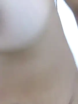 Brendabluee online show from 01-21-25, 01:29