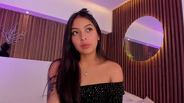 Snapshot of Camila_dupont chatting on 02-19-25, 11:57 Camila dupont online show from 02-19-25, 11:57