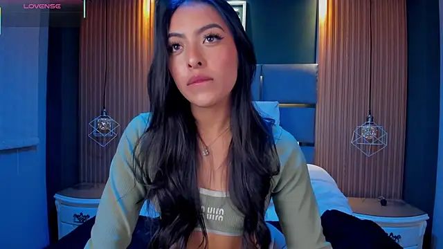 Snapshot of Camila_dupont chatting on 09-12-25, 03:50 Camila dupont online show from 09-12-25, 03:50
