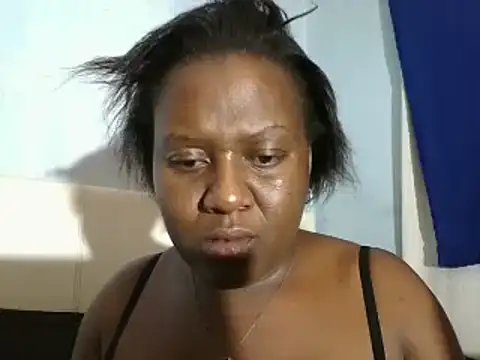 ThamiXX online show from 02-14-25, 09:21