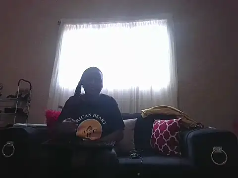 ThamiXX online show from 06-17-26, 01:12