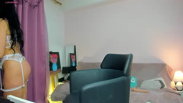 LexyBrianna online show from 01-03-25, 10:29