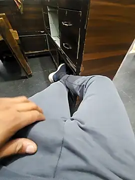 pyasevickybabu563 online show from 03-08-25, 01:03