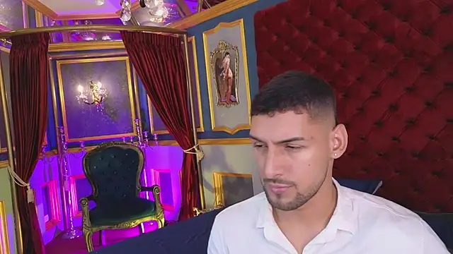 MarcoVitto online show from 10-24-25, 07:43