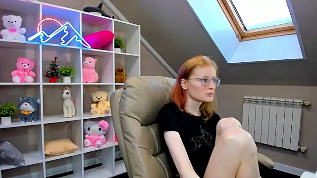 Snapshot of ElizabethHarpper chatting on 12-31-24, 03:55 ElizabethHarpper online show from 12-31-24, 03:55