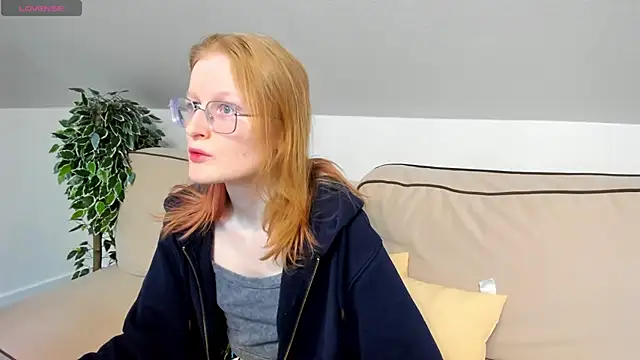 Snapshot of ElizabethHarpper chatting on 01-23-25, 12:57 ElizabethHarpper online show from 01-23-25, 12:57