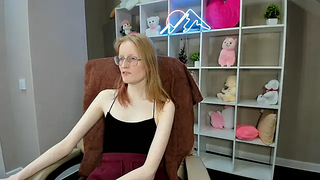 Snapshot of ElizabethHarpper chatting on 01-30-25, 11:22 ElizabethHarpper online show from 01-30-25, 11:22