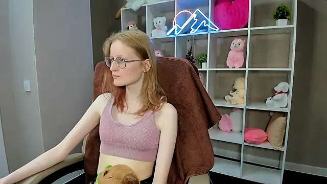 Snapshot of ElizabethHarpper chatting on 01-30-25, 02:25 ElizabethHarpper online show from 01-30-25, 02:25