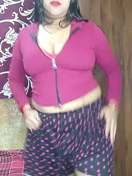 Snapshot of Hot_muskaan chatting on 01-15-25, 05:08 Hot muskaan online show from 01-15-25, 05:08