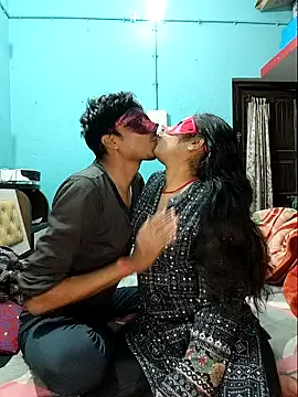 Hot purva online show from 12-28-24, 10:03