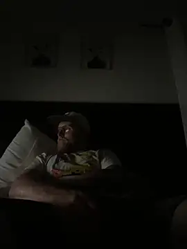 tcadle1824 online show from 04-03-26, 02:20