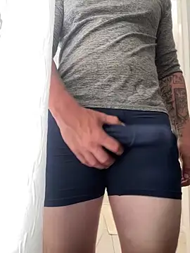 tcadle1824 online show from 04-17-26, 07:17