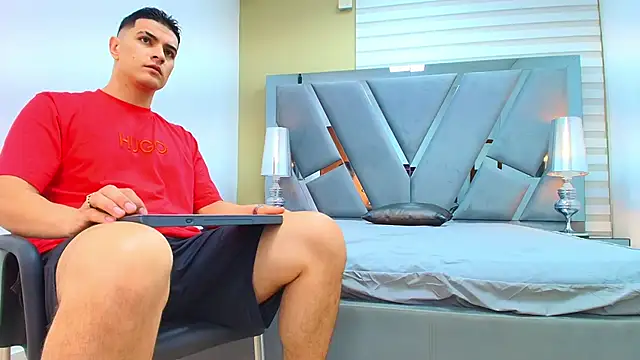 DAVID VICTORIAA online show from 03-13-26, 01:07