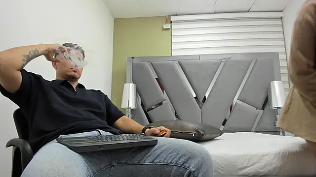 DAVID VICTORIAA online show from 05-29-26, 01:09
