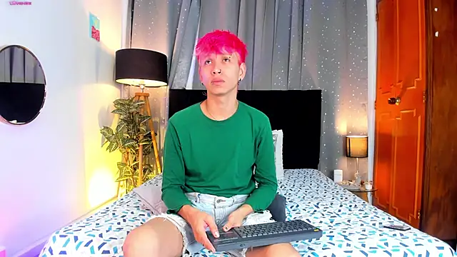 Brian-Ausslos online show from 02-25-25, 04:46