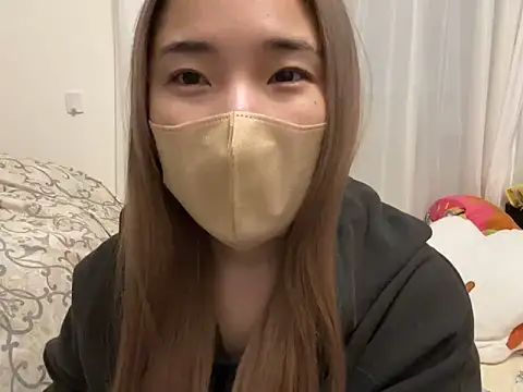 Snapshot of tamagochan8008 chatting on 01-15-25, 01:31 tamagochan8008 online show from 01-15-25, 01:31