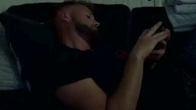 bjay1210 online show from 10-28-25, 10:52