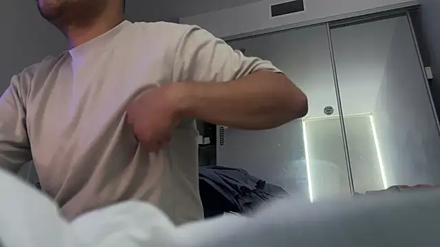 OzzyNurseCutie online show from 01-16-25, 05:42