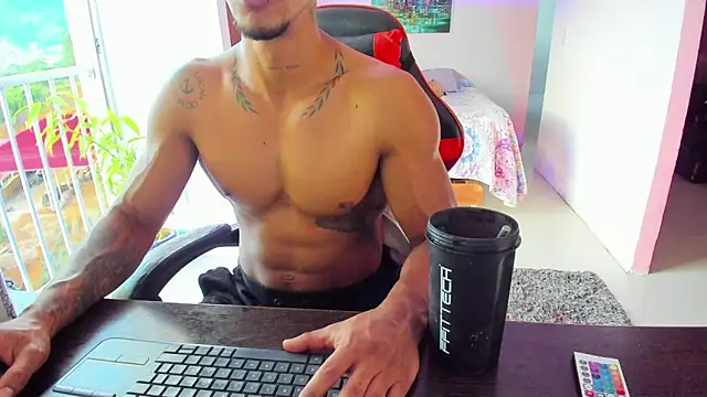 Adam Valenciia online show from 09-13-25, 10:42