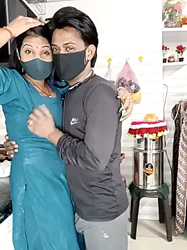 Best-Couple online show from 02-17-25, 05:25