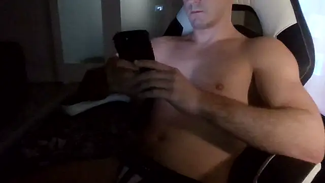 Snapshot of Kev4dad chatting on 11-19-25, 08:03 Kev4dad online show from 11-19-25, 08:03