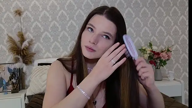 Nellie Medina online show from 01-05-25, 07:39