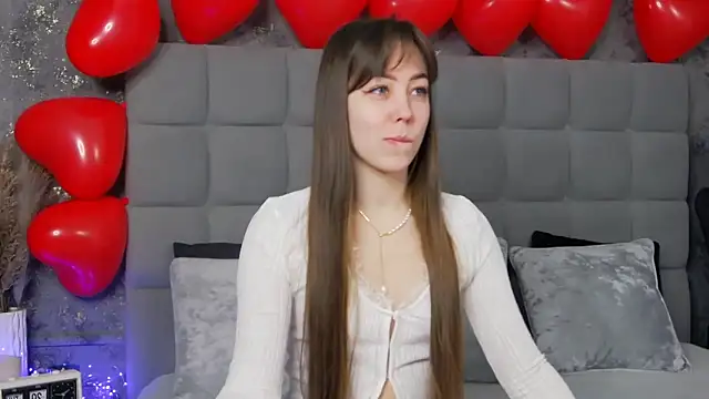 Snapshot of TheEmma chatting on 02-20-25, 08:28 TheEmma online show from 02-20-25, 08:28