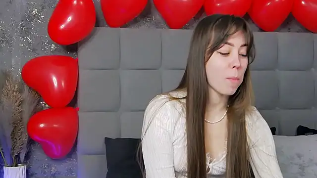 Snapshot of TheEmma chatting on 02-20-25, 11:31 TheEmma online show from 02-20-25, 11:31