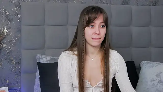 Snapshot of TheEmma chatting on 02-28-25, 11:25 TheEmma online show from 02-28-25, 11:25