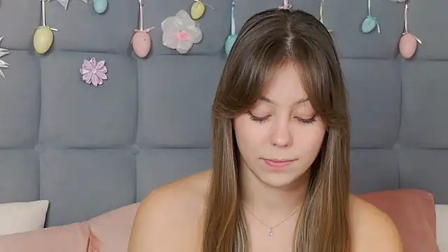 TheEmma online show from 04-18-26, 07:07