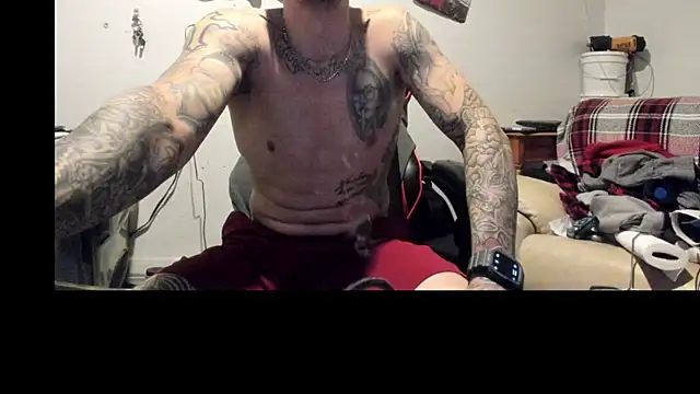 Snapshot of JamesMichael88 chatting on 03-01-25, 04:33 JamesMichael88 online show from 03-01-25, 04:33