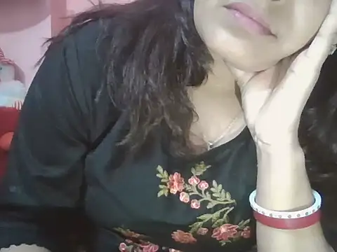 Hot-shanvi online show from 11-28-25, 05:21