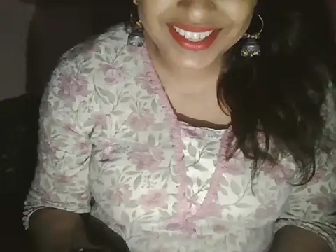 Hot-shanvi online show from 04-30-26, 11:42