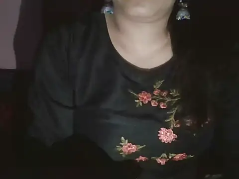 Hot-shanvi online show from 05-21-26, 05:09
