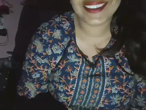 Hot-shanvi online show from 06-03-26, 11:43