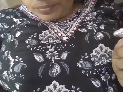 Hot-shanvi online show from 07-29-26, 11:41
