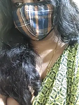 Snapshot of Rathi22 chatting on 05-09-26, 02:33 Rathi22 online show from 05-09-26, 02:33