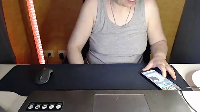 Sweet Phoenix online show from 05-26-26, 08:32