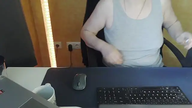 Sweet Phoenix online show from 06-15-26, 06:59
