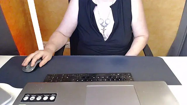 Sweet Phoenix online show from 06-27-26, 12:22