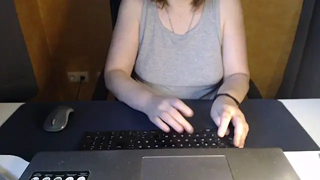 Sweet Phoenix online show from 07-19-26, 08:07