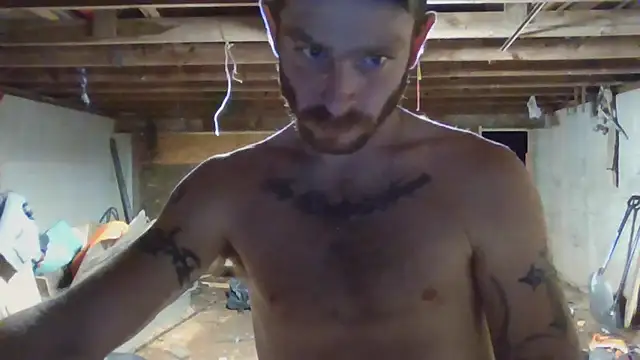 Snapshot of Spotlight95 chatting on 03-15-26, 02:39 Spotlight95 online show from 03-15-26, 02:39