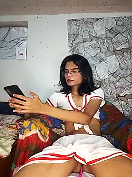 Enna Zarza  online show from 09-25-25, 06:39