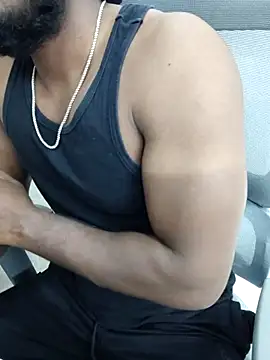 hot boy dic online show from 11-24-25, 03:12