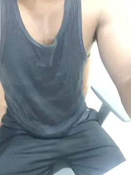 hot boy dic online show from 04-01-26, 02:58