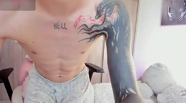 Henophiid online show from 02-04-25, 12:55