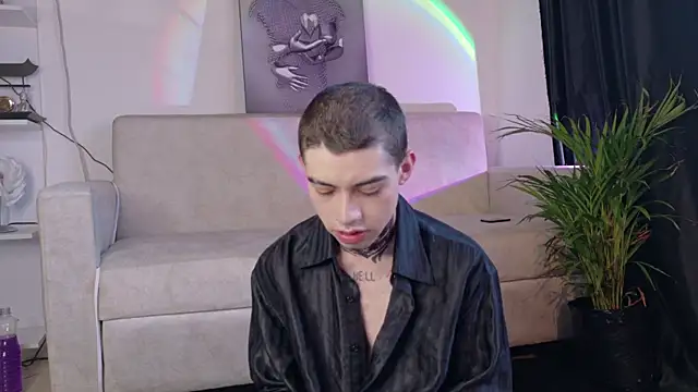 Henophiid online show from 12-04-25, 10:18