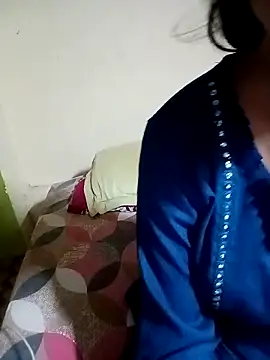 Snapshot of Piya_Ji chatting on 03-12-25, 09:03 Piya Ji online show from 03-12-25, 09:03