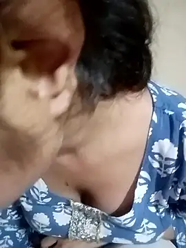 Snapshot of Piya_Ji chatting on 03-21-25, 12:07 Piya Ji online show from 03-21-25, 12:07